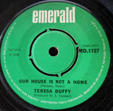 Teresa Duffy : Woman Of The World (7", Single)