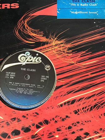 The Clash : Radio Clash (12