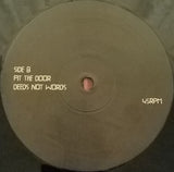Crisis (2) : Escalator (12", EP)