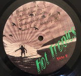 The Growlers (2) : Hot Tropics (10", Album)