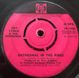Pat Lynch (2) & The Airchords : Treat Me Daughter Kindly  (7", Single)