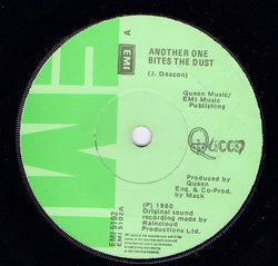 Queen : Another One Bites The Dust (7