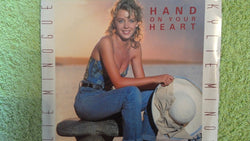 Kylie Minogue : Hand On Your Heart (7